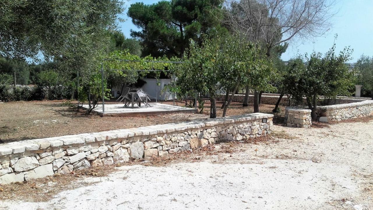 Le Stanze Di Casa Polinisso Guest House กาโรวิญโญ ภายนอก รูปภาพ